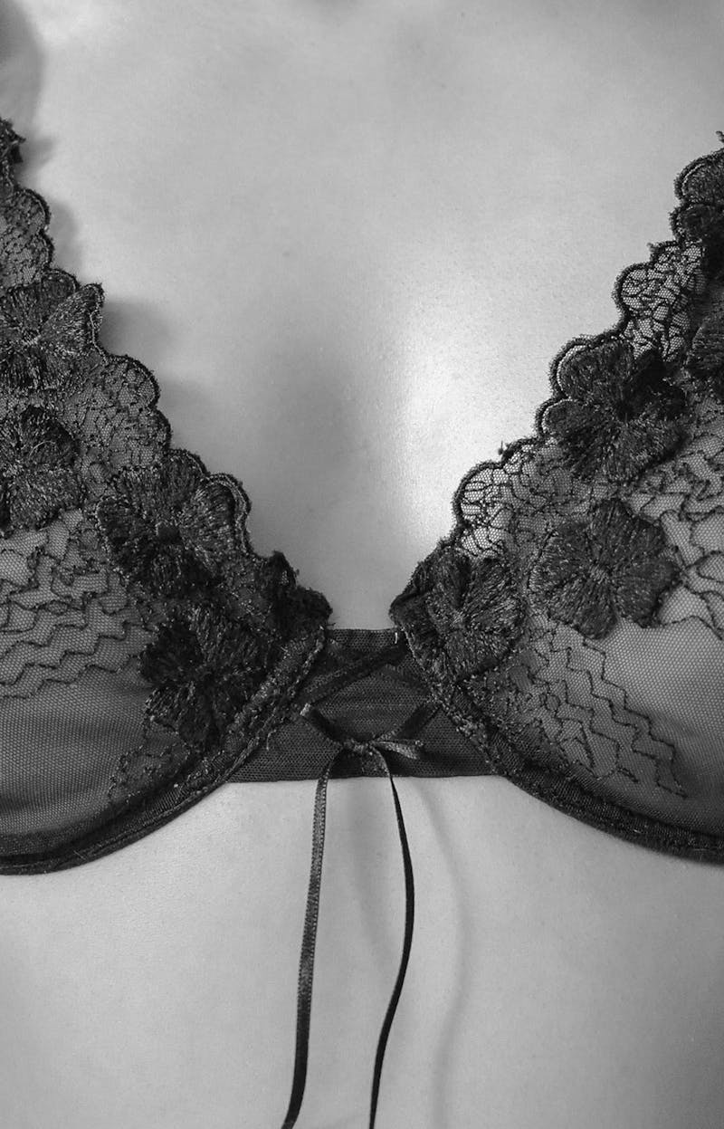 Čipkani brushalter Bella